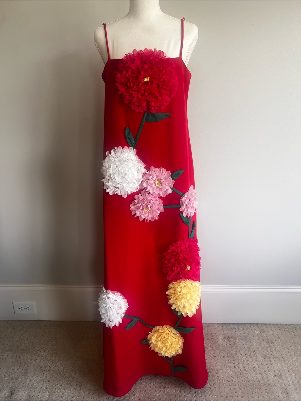 Elliatt Buttercup Floral Appliqu Maxi Dress Size M